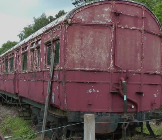The Death of a Railway Carriage – A Poem by S.Vaidheeswaran